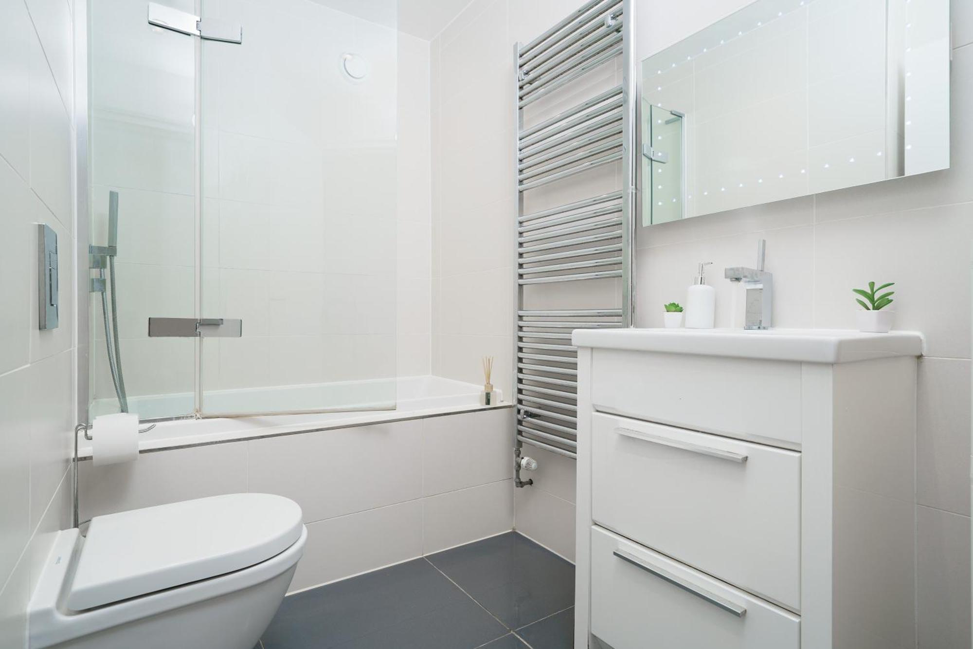 En-Suite Room In Zone 1 ロンドン エクステリア 写真